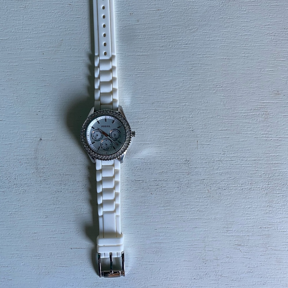 FOSSIL Watch - Picture 2 of 5